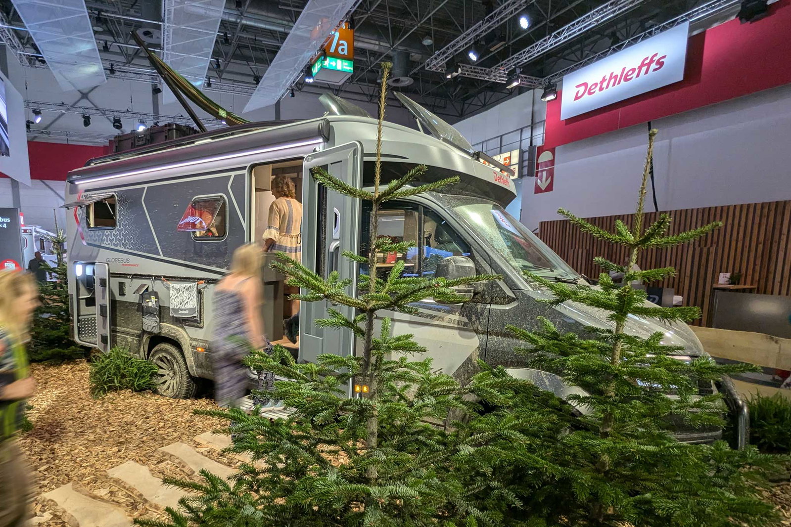 Dethleffs Globebus Performance 4x4 (2025): Pierwszy kamper z napędem na wszystkie koła od Dethleffs