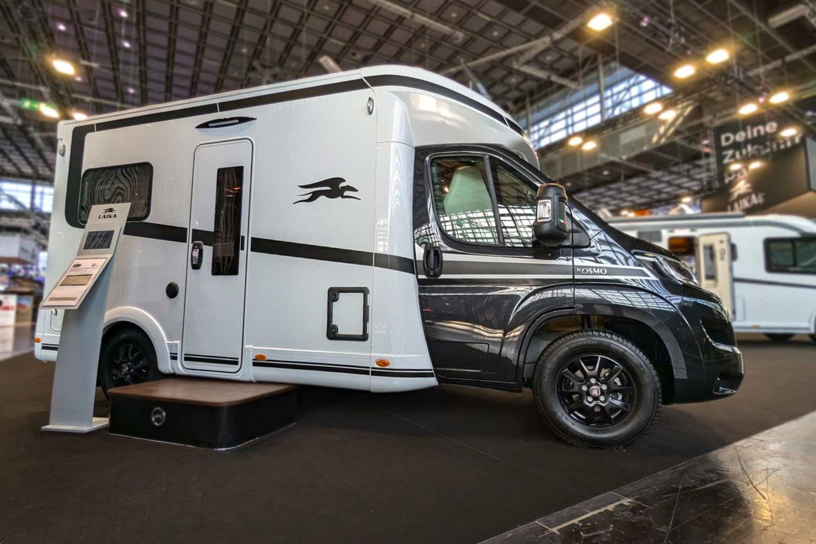 Innovations Caravan Salon 2024: Laika Kosmo L 105 - idealne połączenie kompaktowości i komfortu