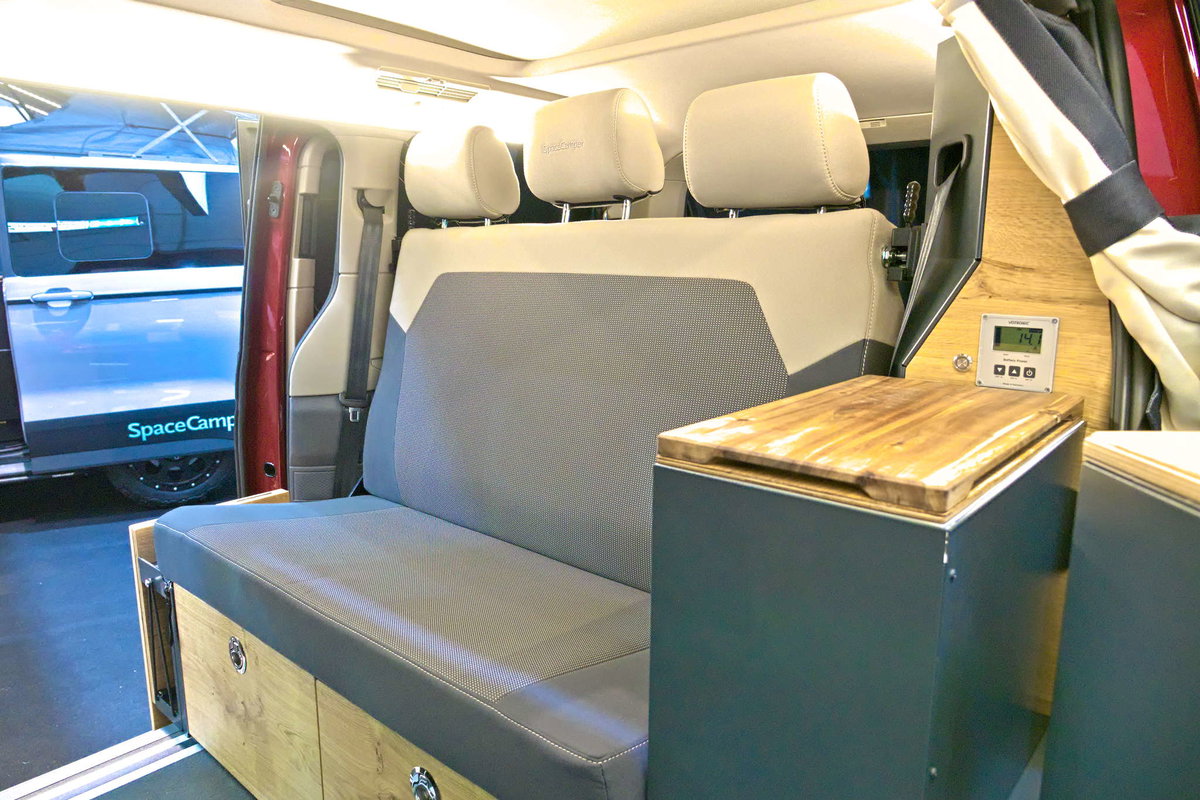 SpaceCamper Roof Caravan Salon 2024