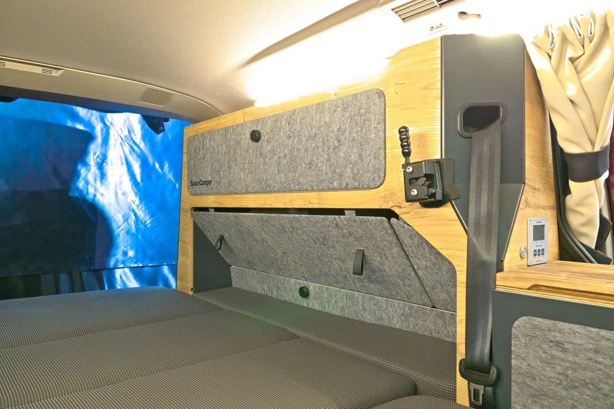 SpaceCamper Roof Caravan Salon 2024