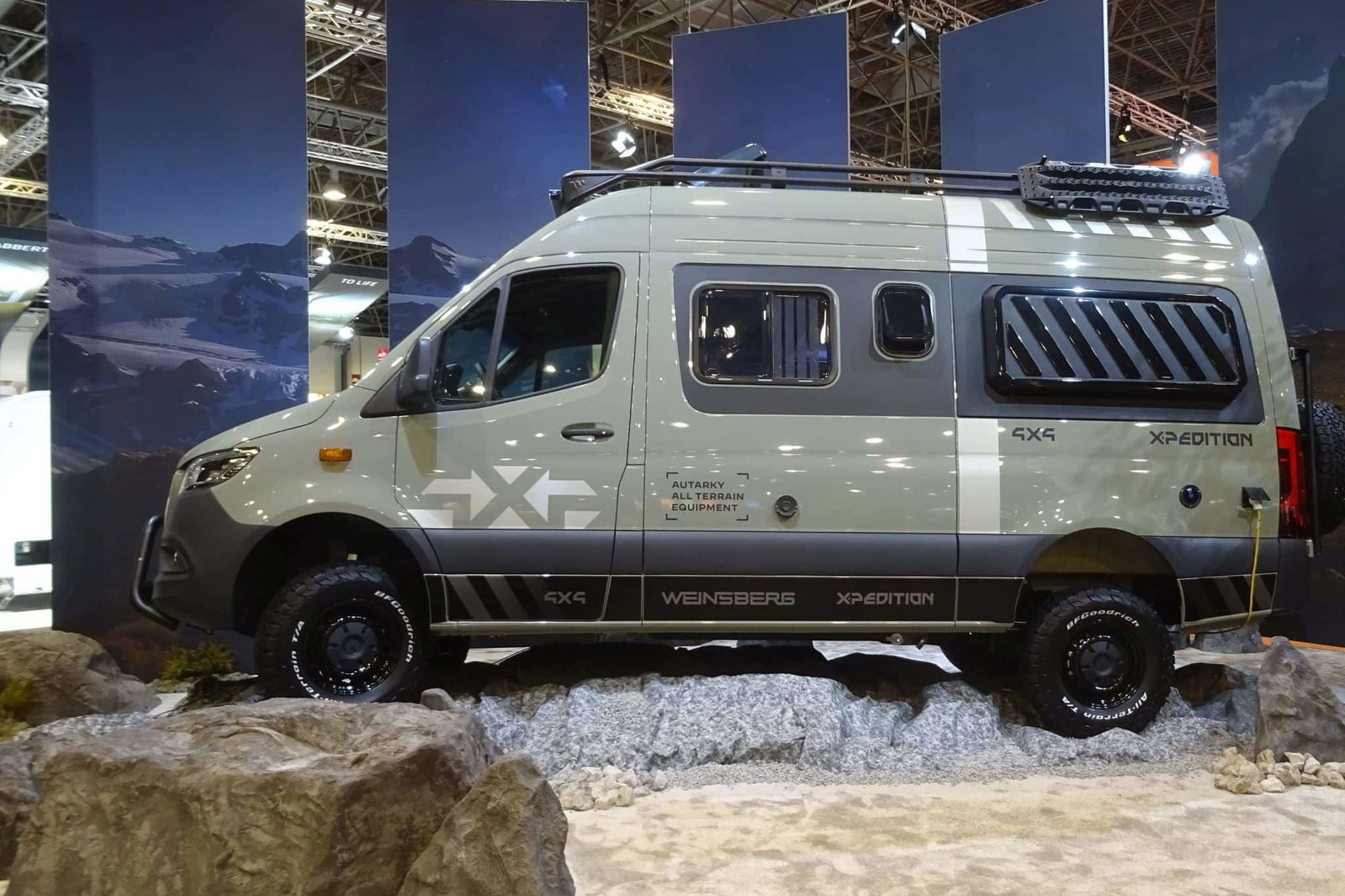 WEINSBERG X-PEDITION 600 MQ (2025) - Odporny na zimę luksusowy samochód terenowy dla 2 osób